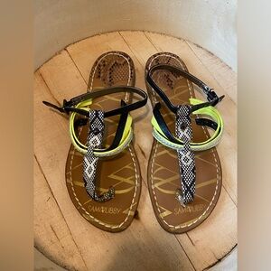 Women’s Sandals